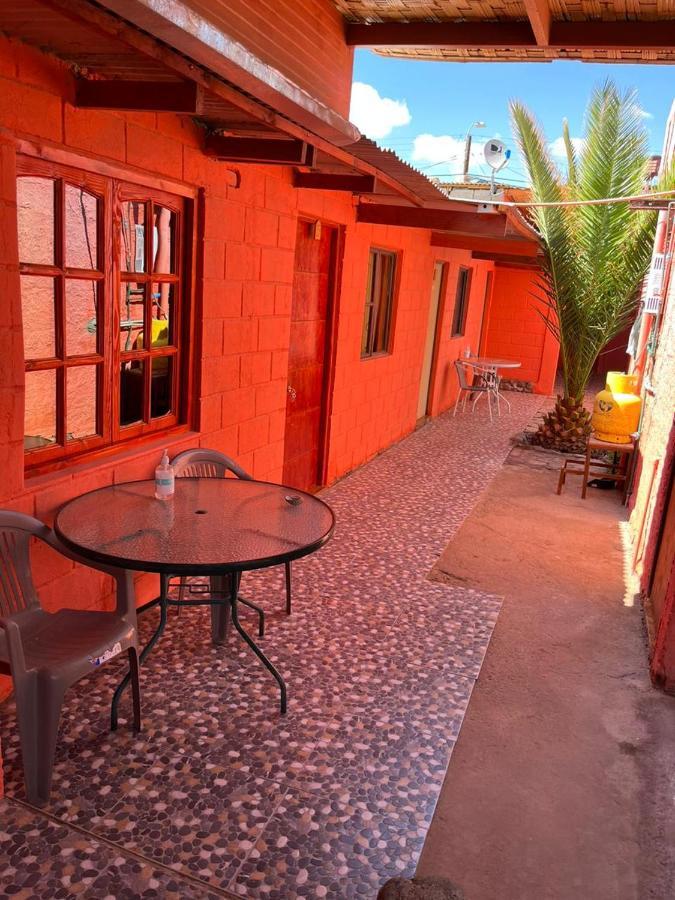 Hostal Tuyasto Сан-Педро-де-Атакама Экстерьер фото