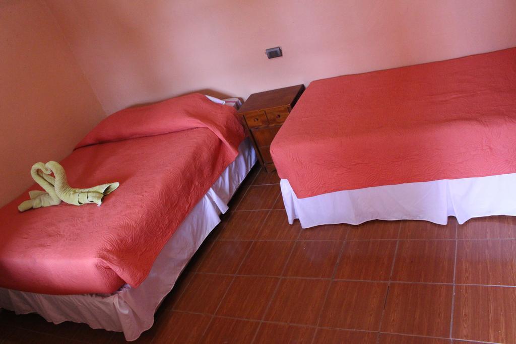 Hostal Tuyasto Сан-Педро-де-Атакама Экстерьер фото